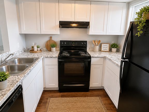 4th image of 2820 E Kathleen Rd Unit 103