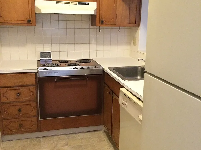 2845 Broadway Street — Photo 61