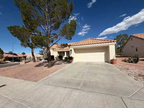 2852 Bluff Point Dr, Las Vegas, NV 89134