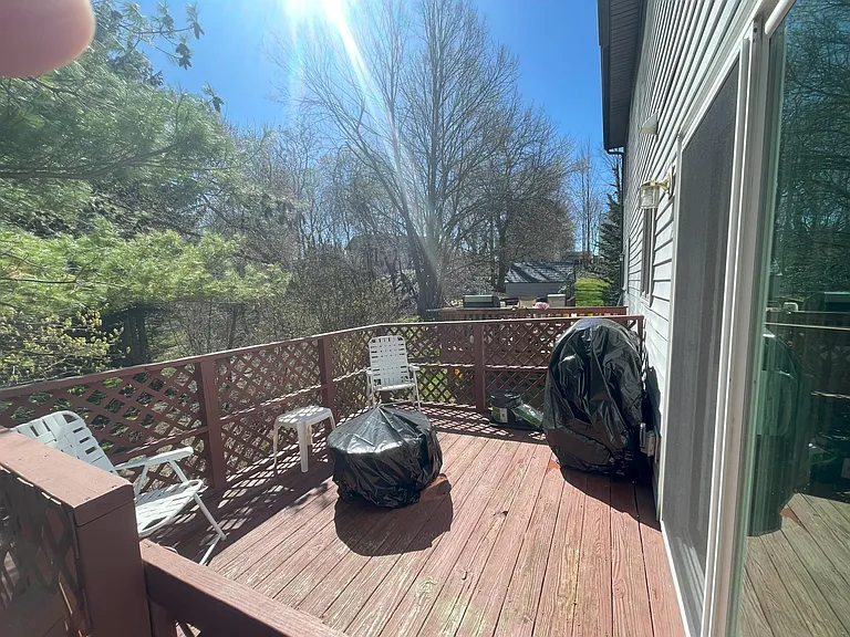 54 Colfax Ave — Photo 19