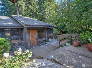 5016 Brassfield Rd SE, Olympia, WA 98501
