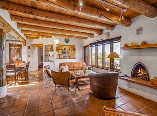 9 Wildflower Way, Santa Fe, NM 87506