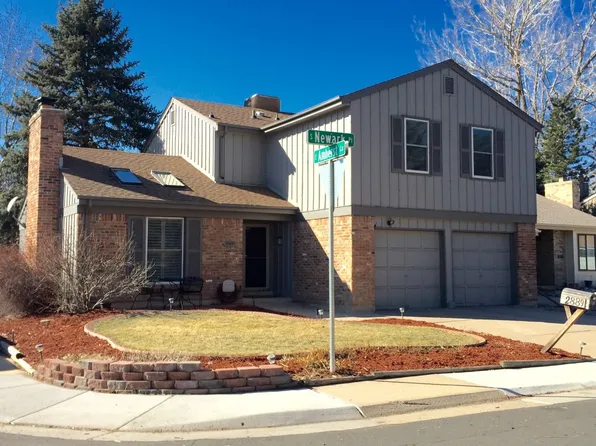 2889 S Newark Pl, Aurora, CO 80014