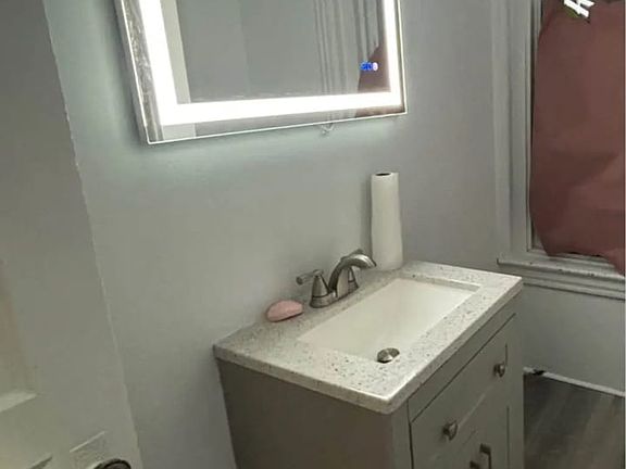 5th image of 1545 W Market St #2