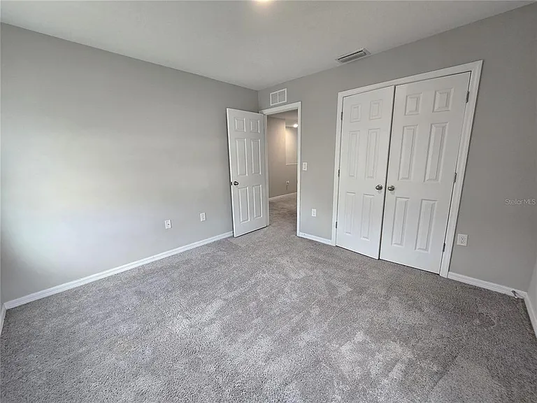 5694 Arlington River Dr — Photo 18