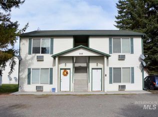 248 E Jackson St, Blackfoot, ID 83221