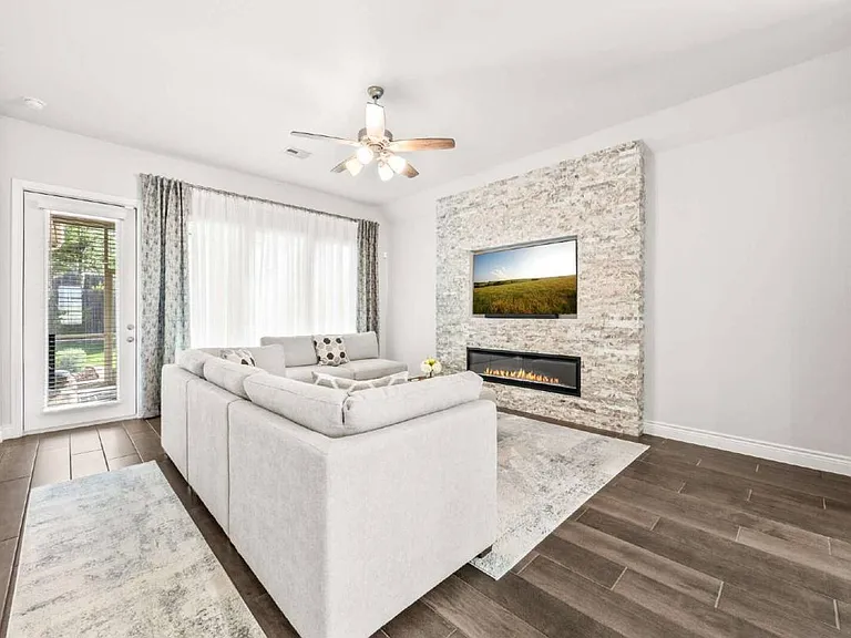 2108 Calate Rdg — Photo 9
