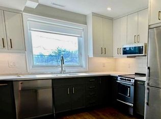 256 Annette St, Toronto, ON M6P1R1