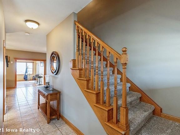 3rd image of 10926 NE 117th Ct