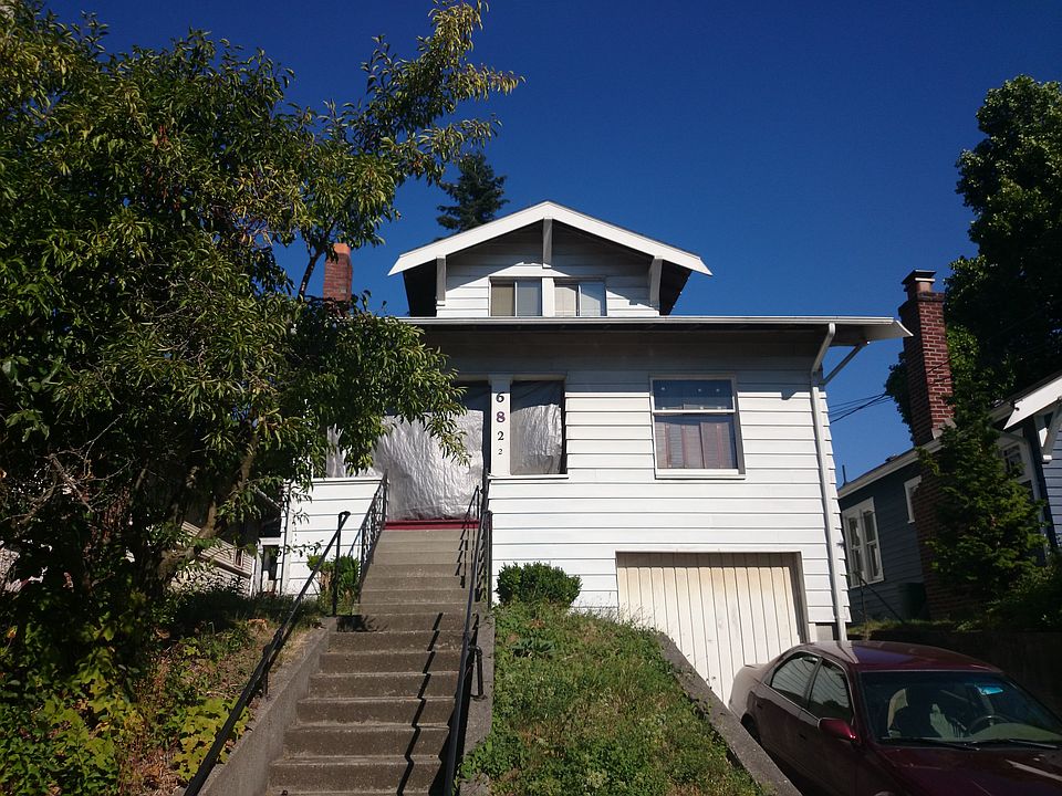 2nd image of 6822 16th Ave NE
