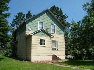 109 Mitchell St, Coleraine, MN 55722