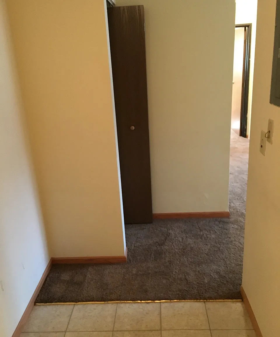 1151 Prairie Parkway - 1 — Photo 4