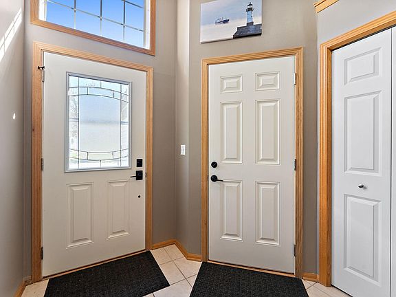 3rd image of 8821 Coffman Path