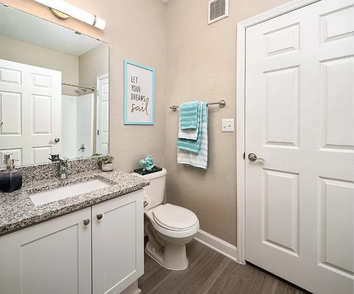 The Grand Reserve at Park Isle Apartments — Photo 42