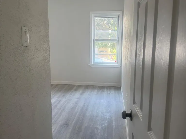 181 Division St #1W — Photo 7
