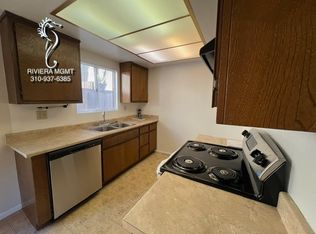 2410 Rockefeller Ln #3, Redondo Beach, CA 90278