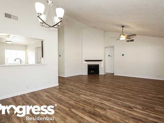 5th image of 7218 W Laurel Ln
