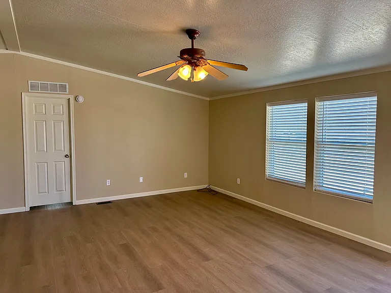 603 N Falton Rd — Photo 3