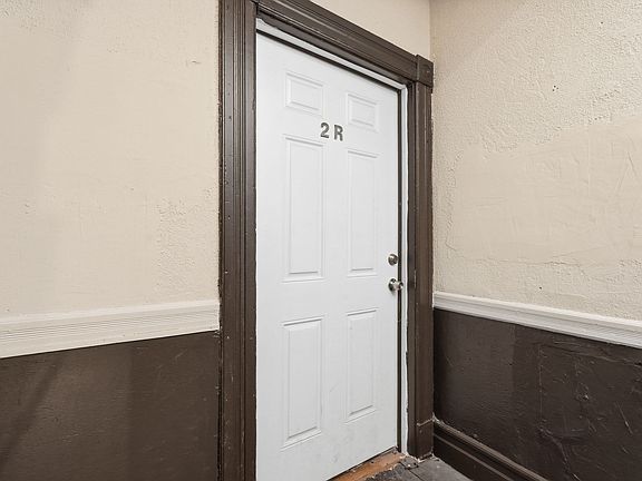 5th image of 281-285 Belmont Ave