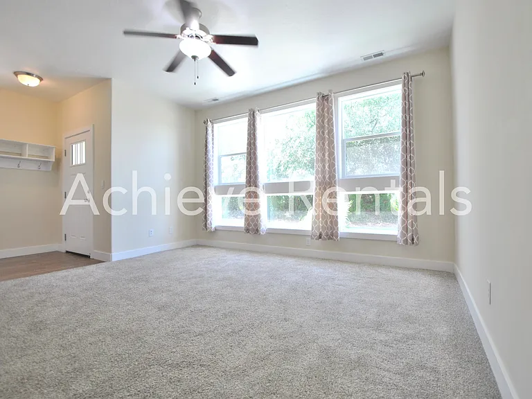 2485 S 1296 W — Photo 2