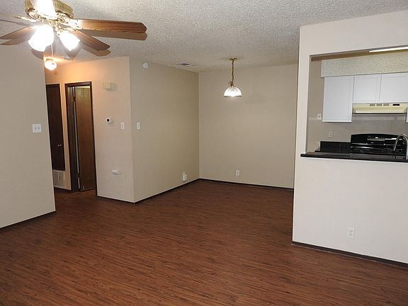 5th image of 12402 Deer Falls Dr #B