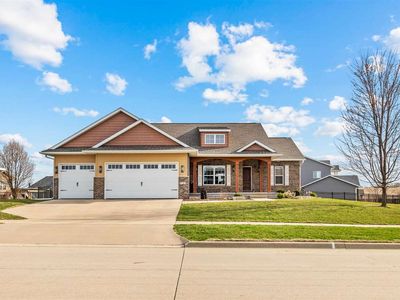 1735 Red Barn Dr, North Liberty, IA, 52317