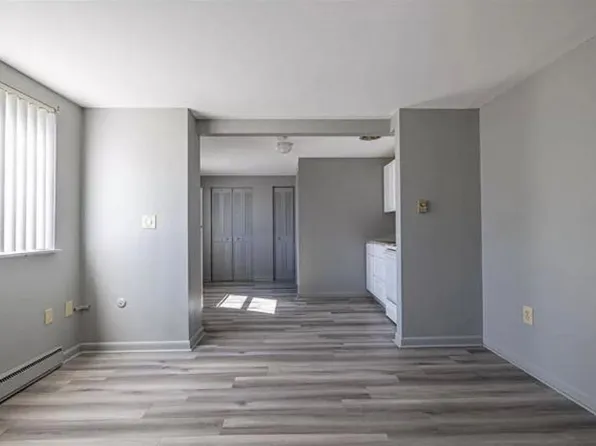 171 Loudon Rd APT 1, Concord, NH 03301