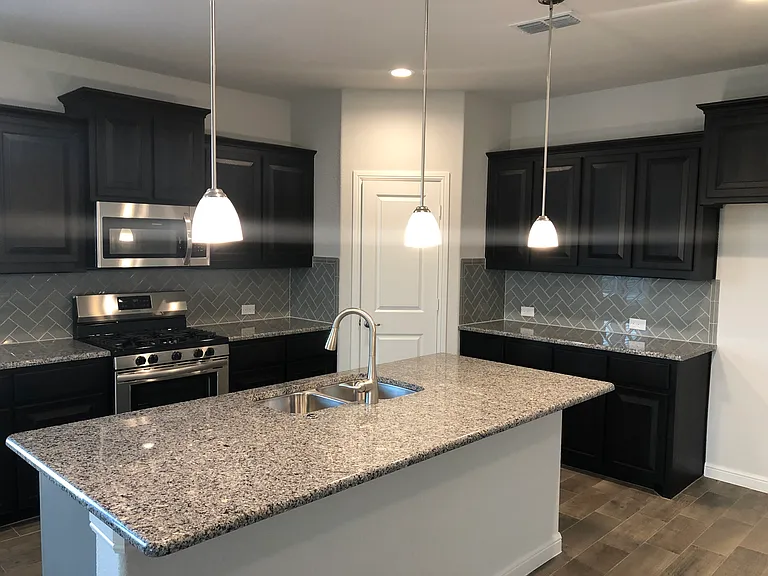 2449 Indian Head Dr — Photo 4