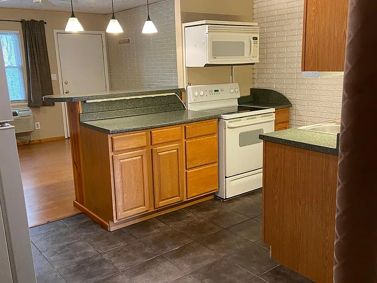 4012 Dupont Cir #216 — Photo 2