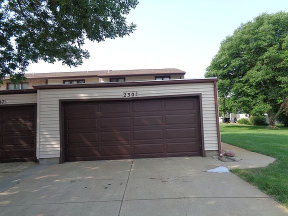 2nd image of 2301 Southwood Pl