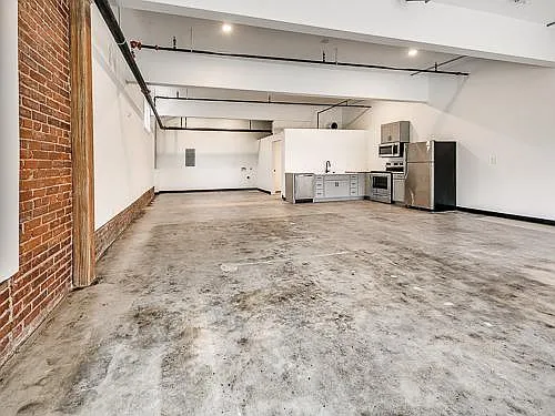 Studio, 1200 sqft, $1,600 — Photo 2
