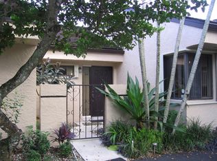 9405 Chelsea Dr N, Plantation, FL 33324