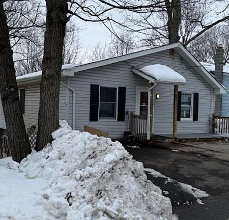 2nd image of 626 Brooklyn Mountain Rd