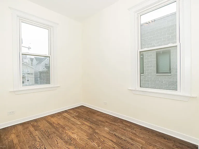 1711 W Henderson St #2 — Photo 21
