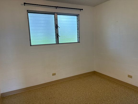 3rd image of 1057 Maunaihi Pl #303