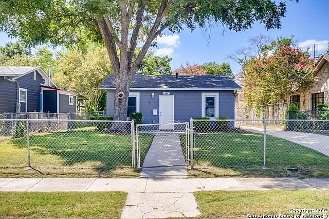 1st image of 162 Walton Ave