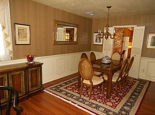 4th image of 4005 N Turnbull Dr