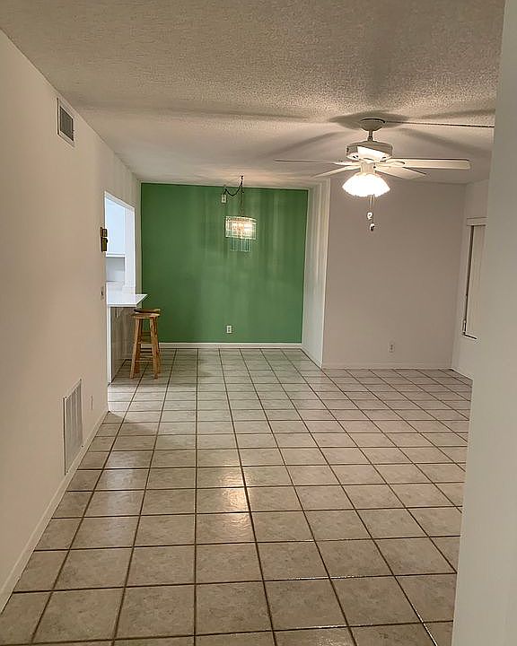 1st image of 3528 La Mar Ct APT C-1