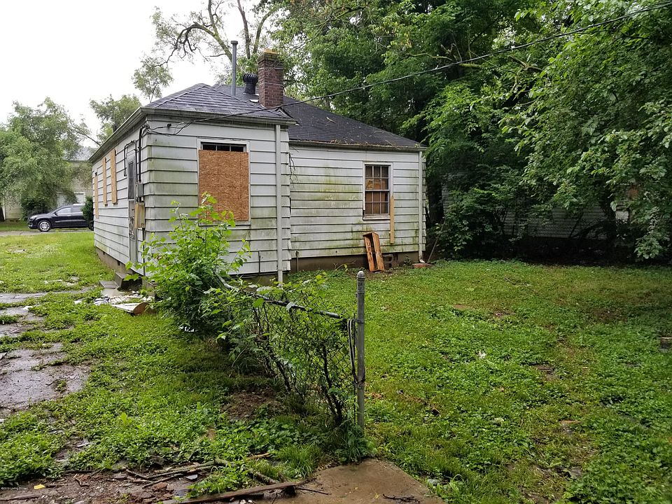 2nd image of 46 Nichols Dr