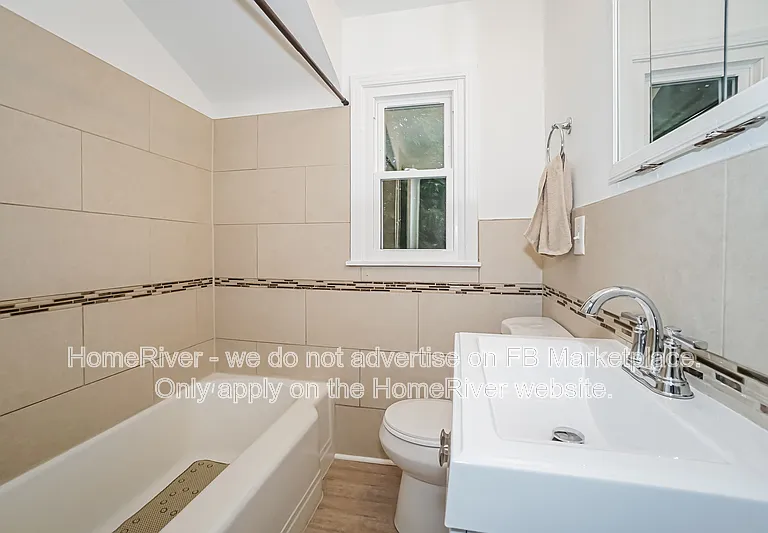 411 Hillview St — Photo 9