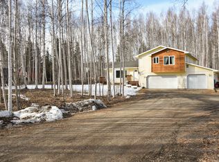 1017 Senate Loop, Fairbanks, AK 99712