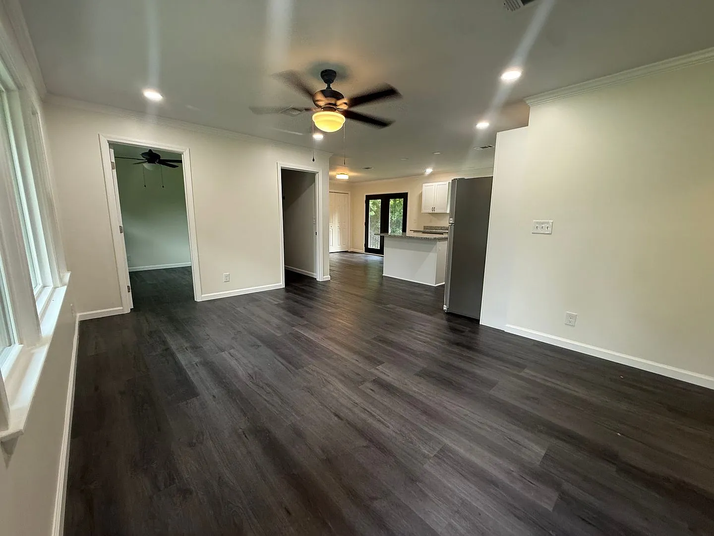 4 Bedrooms, 2 Bathrooms - Home In Armuchee! **Newly Remodeled — Photo 2