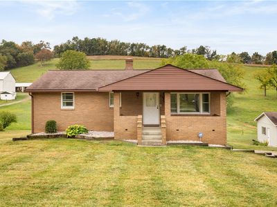 222 McConnell Rd, Mount Pleasant, PA, 15666
