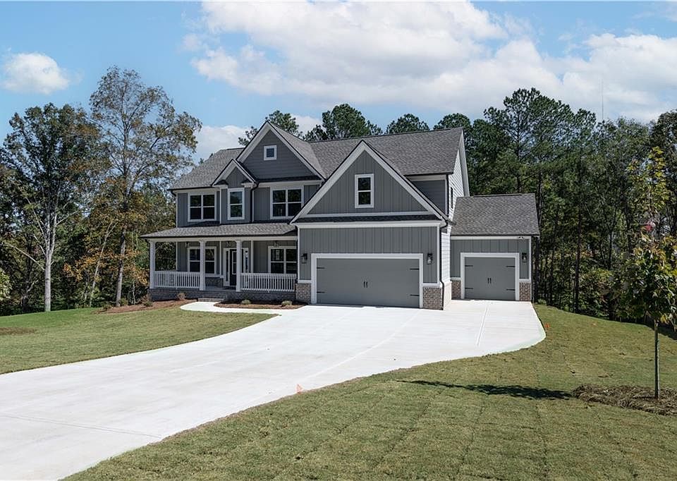 1st image of 1081 Hawthorn Ct