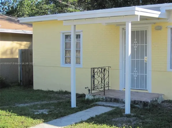 280 NW 51st St, Miami, FL 33127