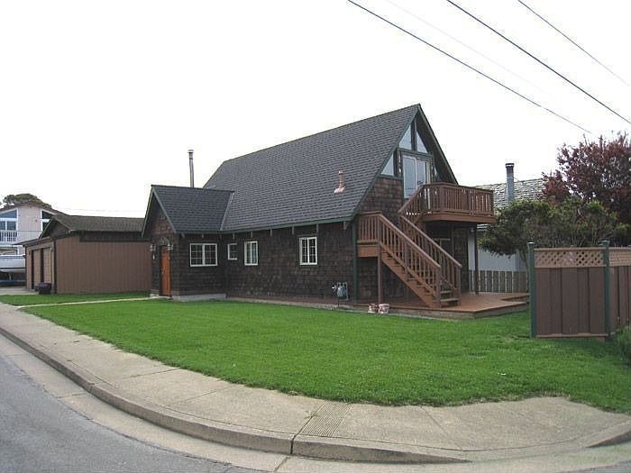 View from Virginia & Ellendale