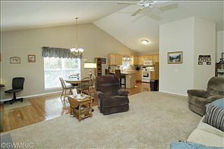 5th image of 571 Equestrian Dr
