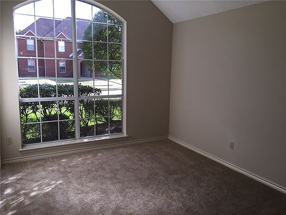 Guest bedroom in the front of the house. This shows the new painted trim and walls and ceilings. Plus new freze carpet with 8 lb. pad.