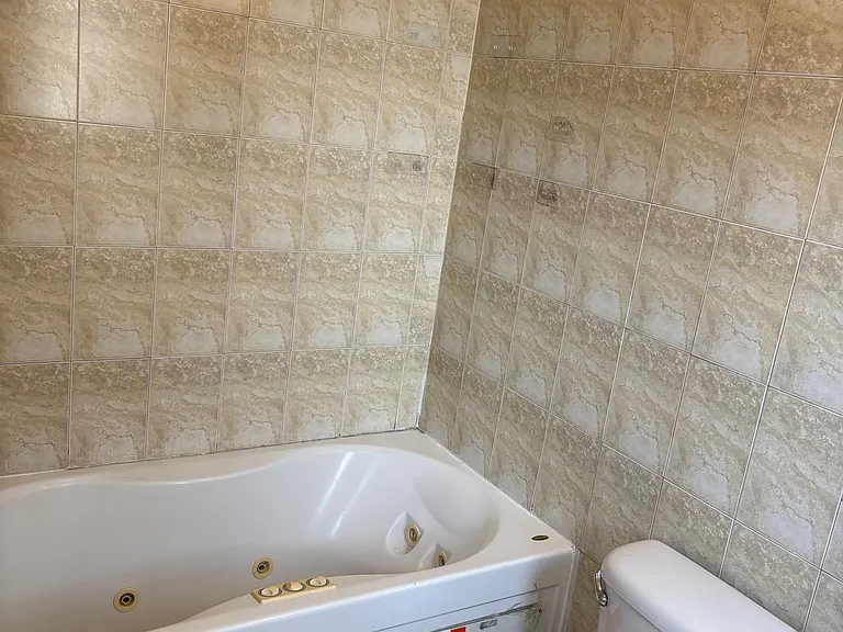 30 Whitman Ave #1 — Photo 15