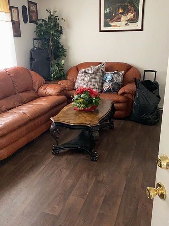 2nd image of 47 Gilmerton Ave
